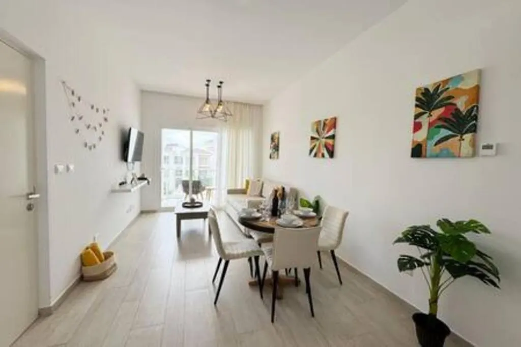 Cozy And Modern Apartment With Pool And Golf View contacts
